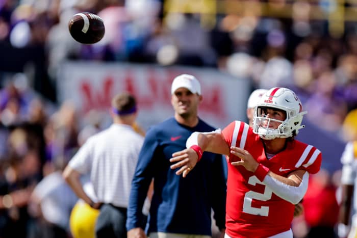 Ole Miss quarterback Jaxson Dart last season against the LSU Tigers.